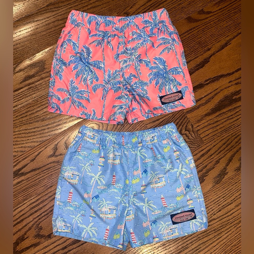 LOT Vineyard Vines Swim Trunks 4t